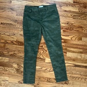 Social Standards Cameo Print Skinny Jeans